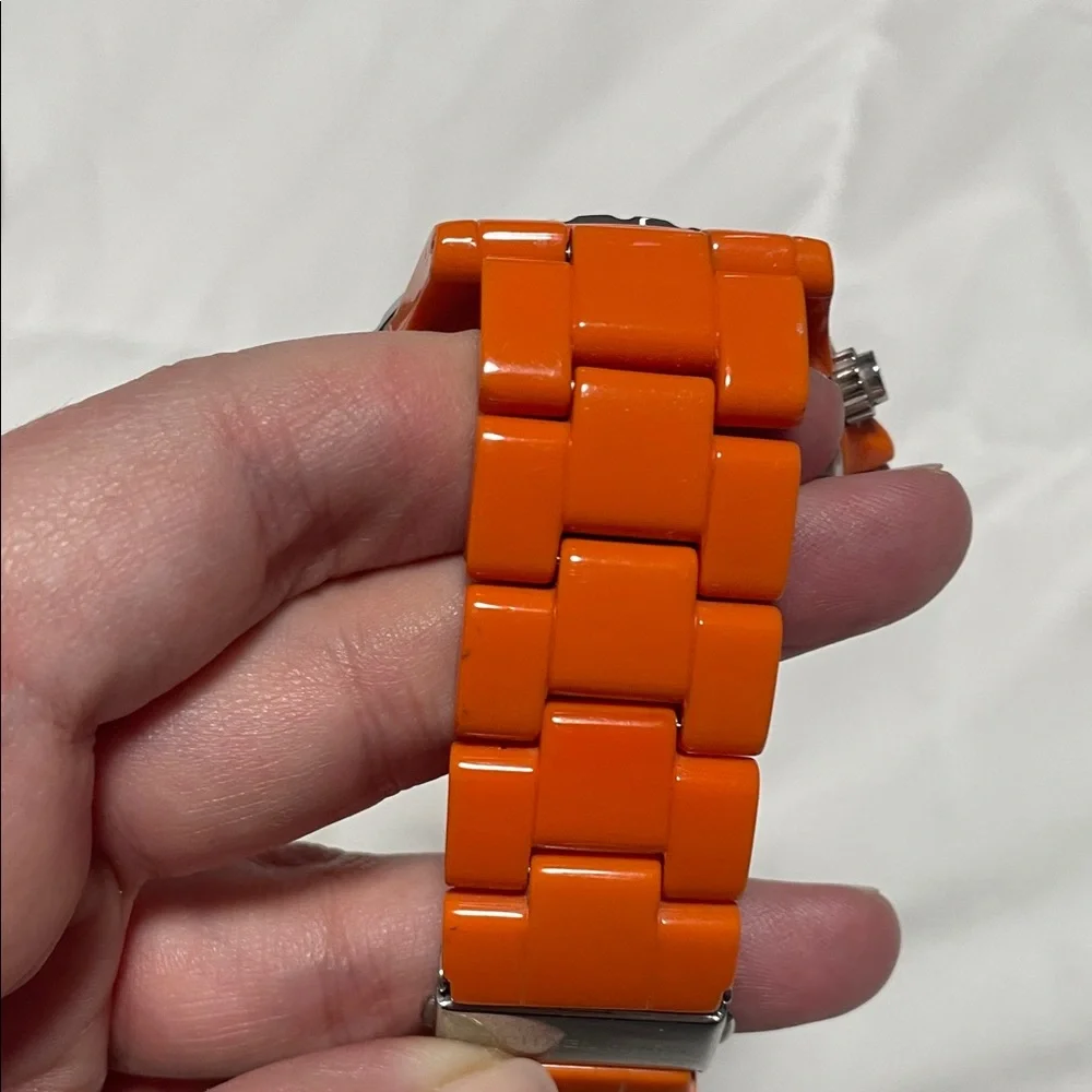 Vintage Michael Kors Orange Chronograph Watch - Picture 8 of 9